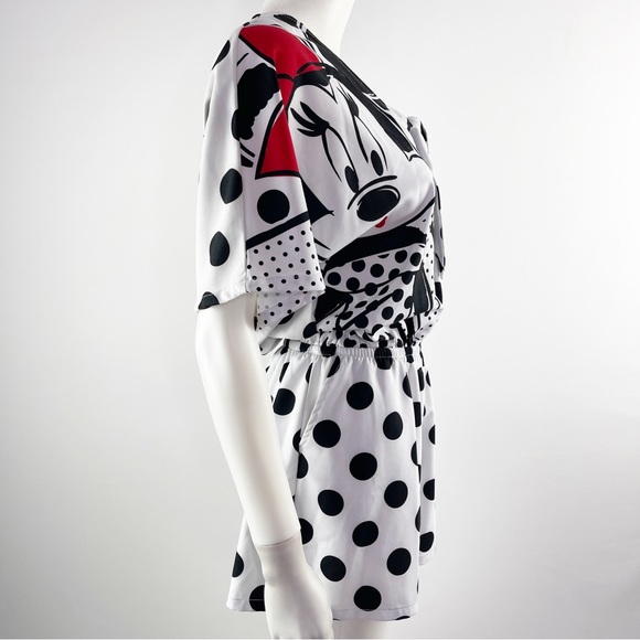 Disneyland Paris White Polkadot MINNIE MOUSE Short Sleeve Romper Size S - Picture 6 of 12